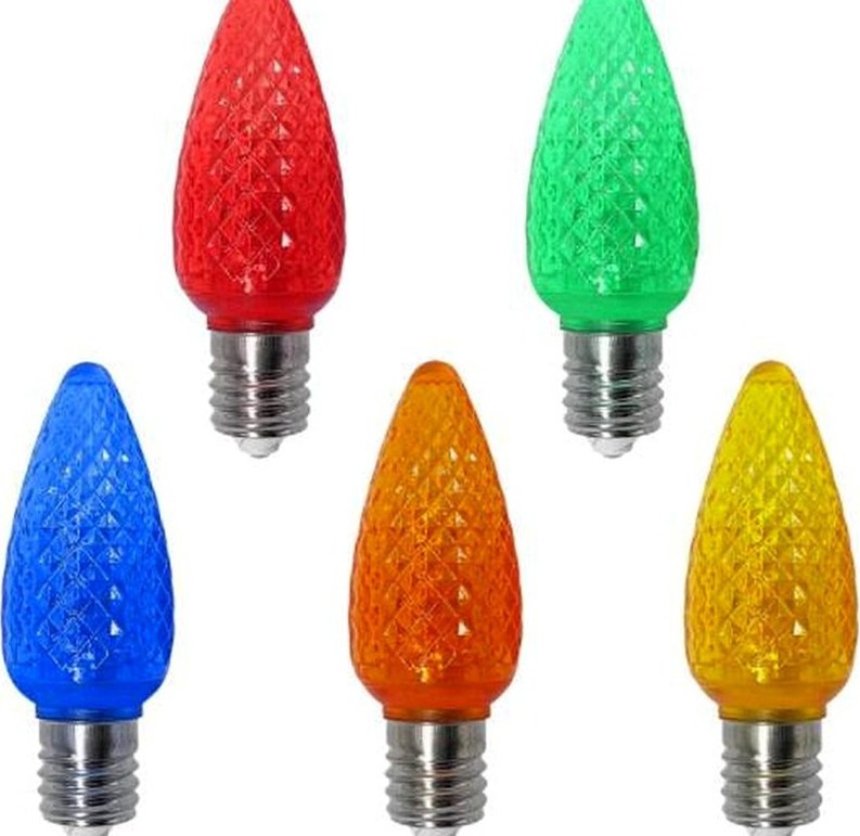 C9-style replacement bulbs for decorative lighting programs