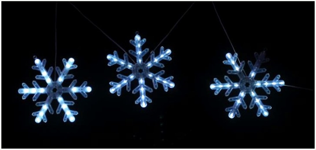 Snowflake lights for seasonal decorative displays